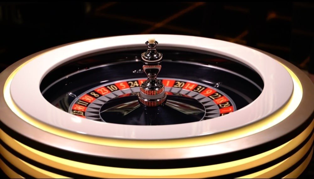 Lightning Roulette is streamed in HD quality 